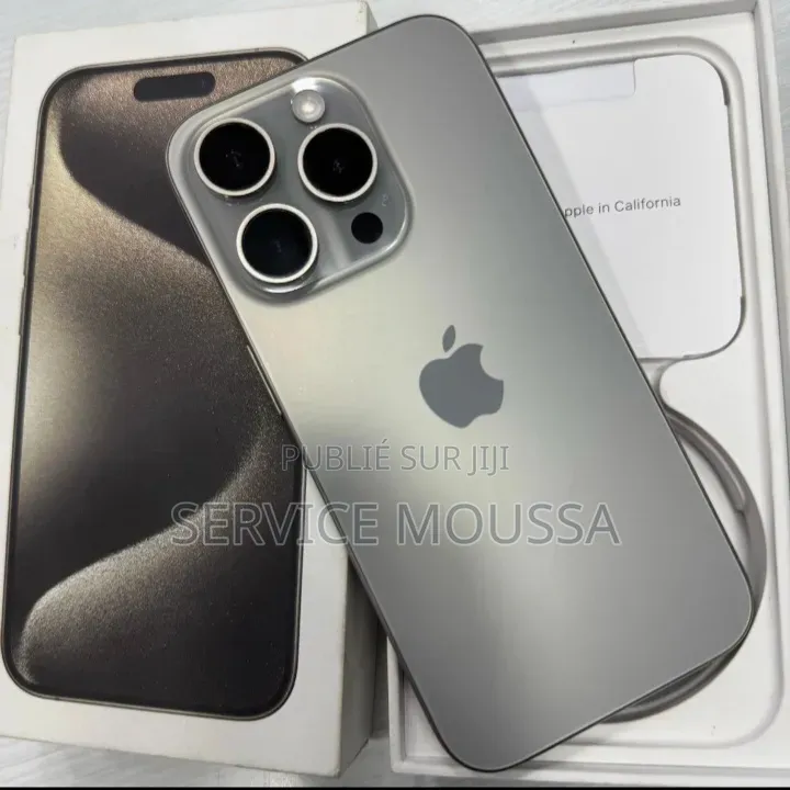 Nouveau Apple iPhone 15 Pro Max 512 GB Noir