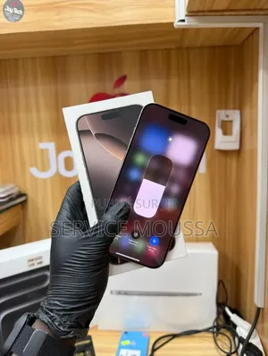 Nouveau Apple iPhone 16 Pro Max 512 GB Noir