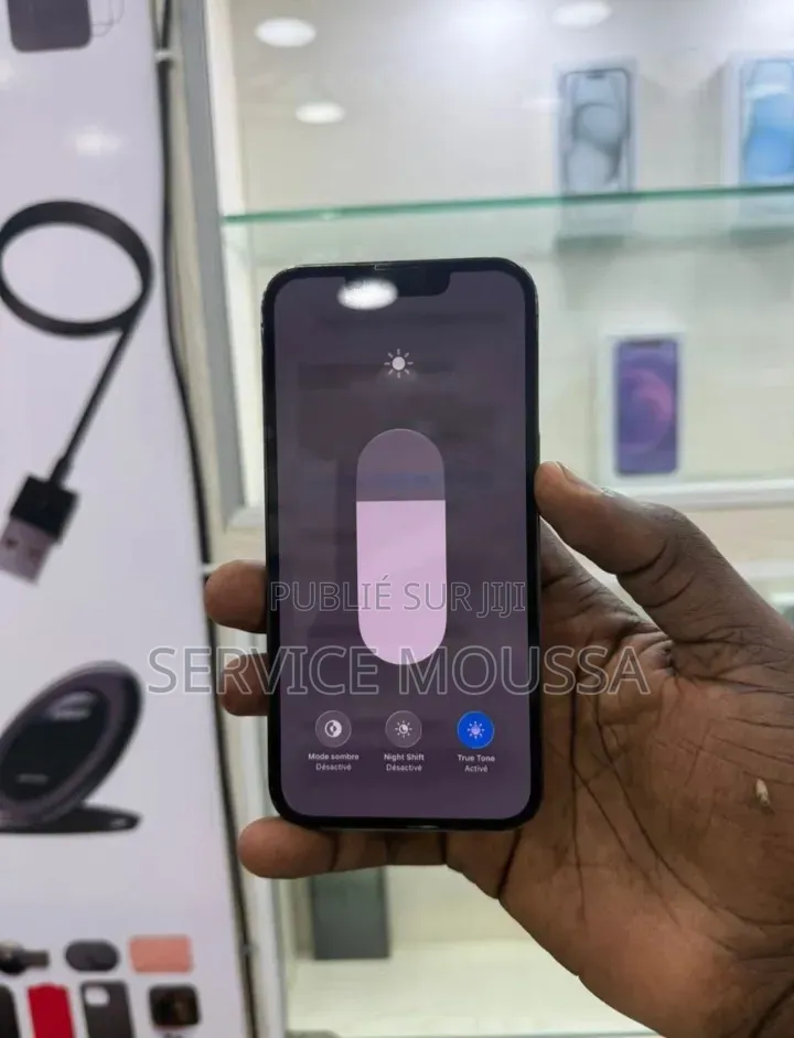 Nouveau Apple iPhone 16 Pro 256 GB Noir