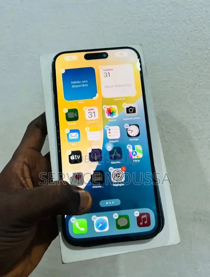 Nouveau Apple iPhone 15 Pro 256 GB Noir