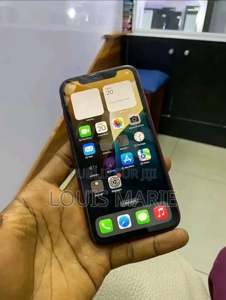 Nouveau Apple iPhone XR 128 GB Rouge