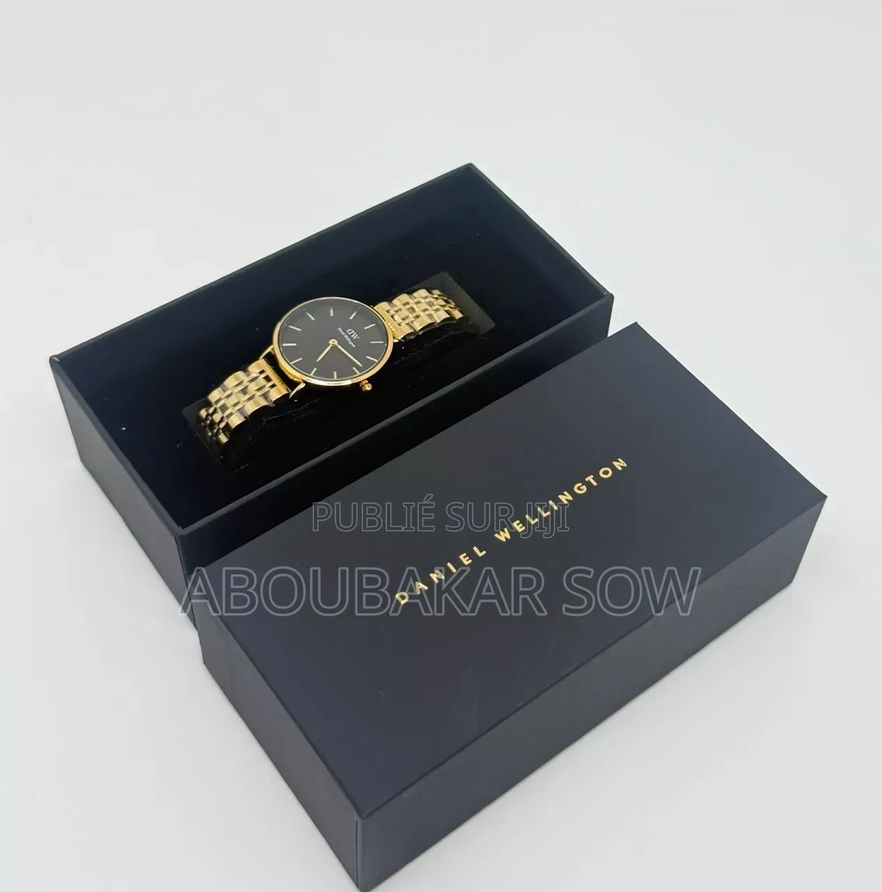 Montre De Marques