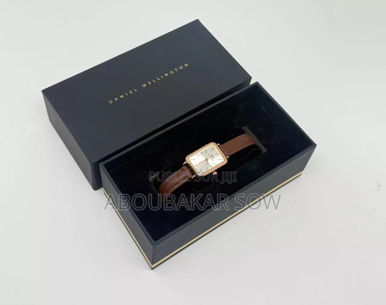 Montre De Marques