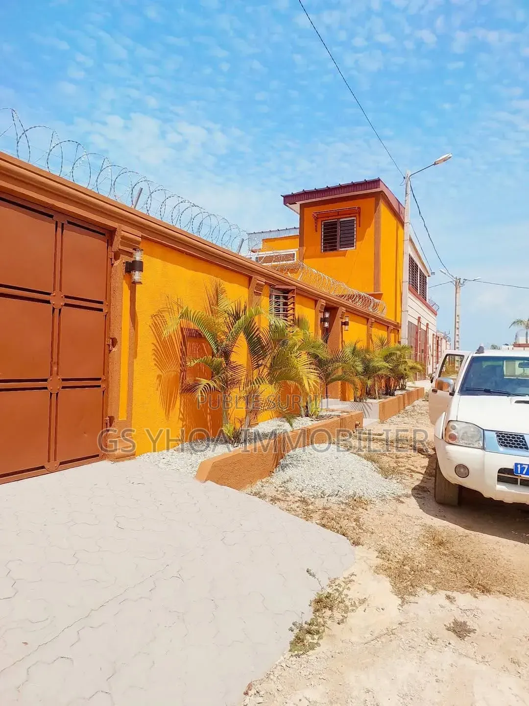 4chbre Villa dans Bouaké à Vendre