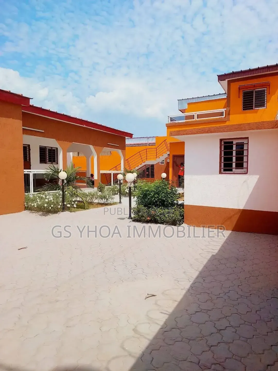 4chbre Villa dans Bouaké à Vendre