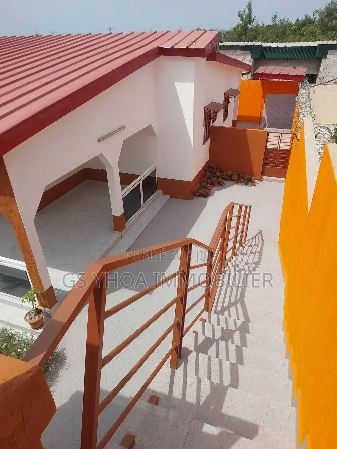 4chbre Villa dans Bouaké à Vendre