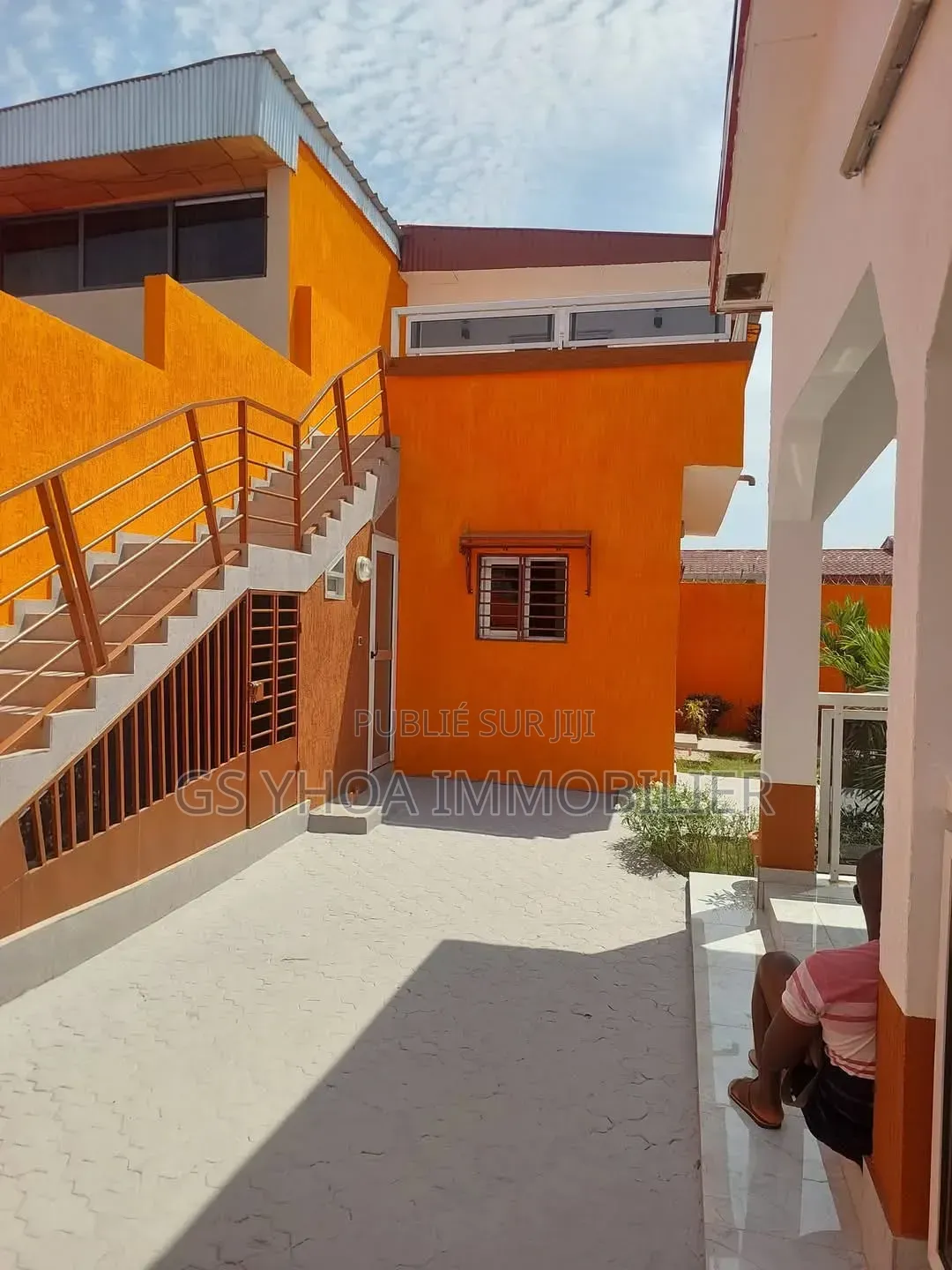 4chbre Villa dans Bouaké à Vendre