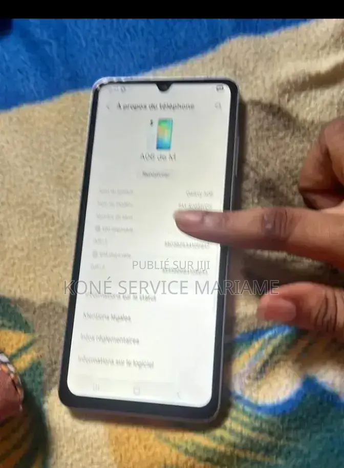 Nouveau Samsung A10 32 GB Blanc