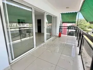 3chbre Appartement dans Bingerville à Vendre
