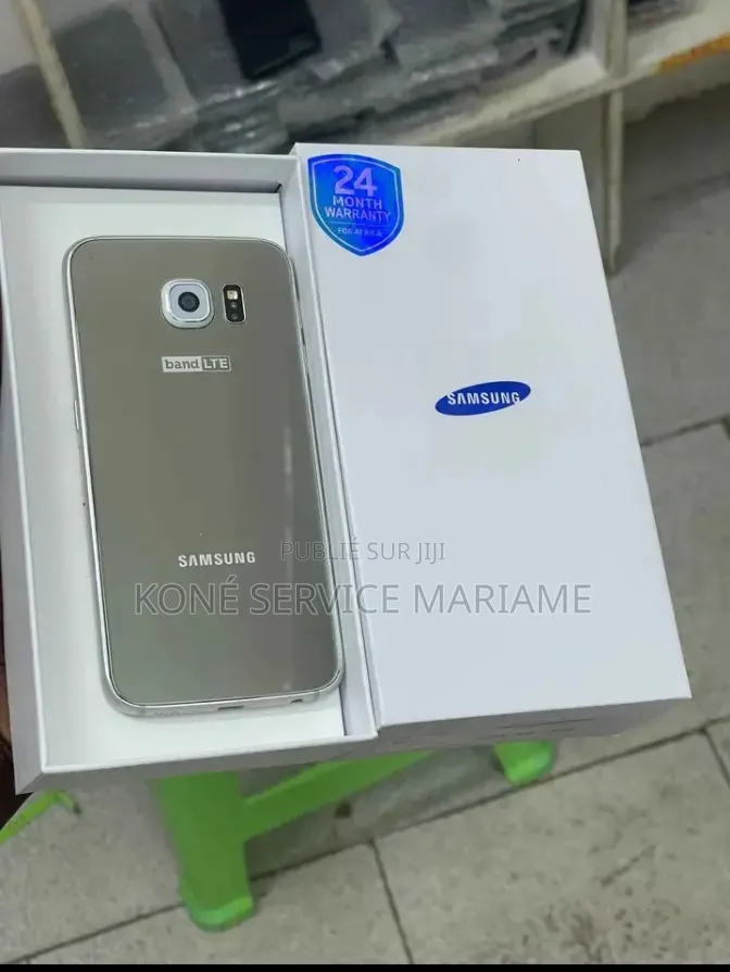 Nouveau Samsung Galaxy S10 128 GB Gris