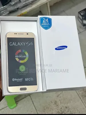 Nouveau Samsung Galaxy S10 128 GB Gris