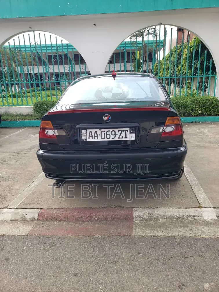 BMW 3 Series 2002 Noir