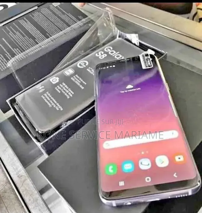 Nouveau Samsung Galaxy On8 16 GB Gris