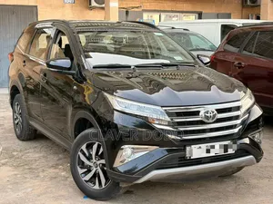 Toyota Rush 2023 Noir