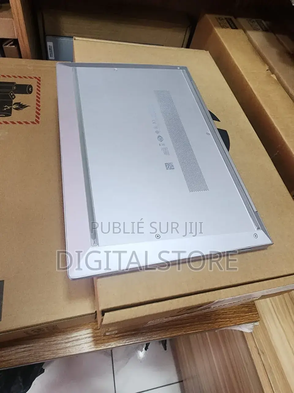 Nouveau HP EliteBook 840 G5 8GB Intel Core i5 SSD 256GB