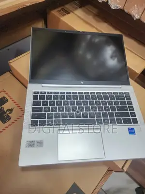 Nouveau HP EliteBook 840 G5 8GB Intel Core i5 SSD 256GB
