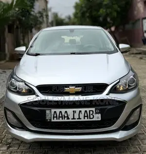 Chevrolet Spark 2019 Gris