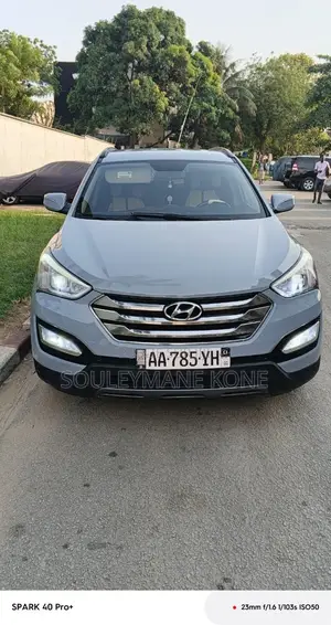 Hyundai Santa Fe 2015 Gris