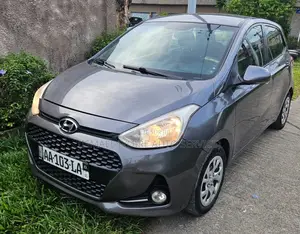 Hyundai I10 2021 Gris