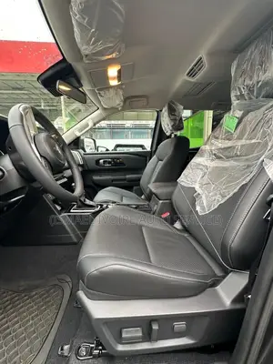 Mitsubishi L200 2025 Noir