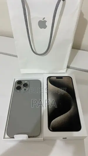Nouveau Apple iPhone 15 Pro 256 GB Autre