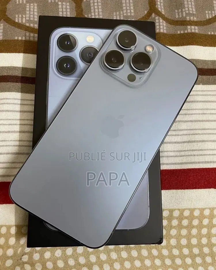 Nouveau Apple iPhone 15 Pro 512 GB Autre