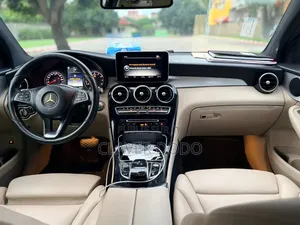 Mercedes-Benz GLC-Class 2018 Noir