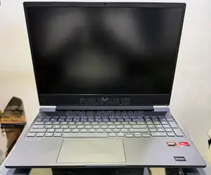 Ordinateur portable HP Autre 16GB AMD Ryzen 5 SSD 512GB
