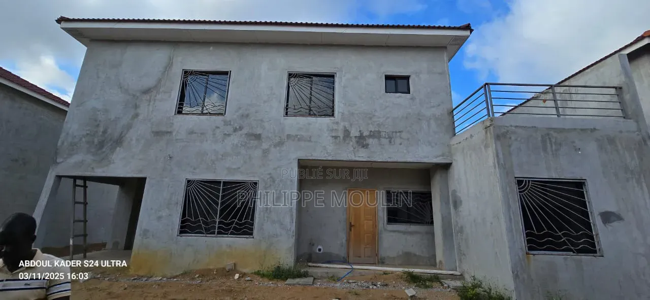 9chbre Villa dans Elite Immobilier, Grand-Bassam à Vendre