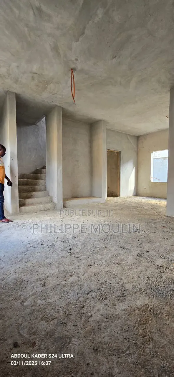 9chbre Villa dans Elite Immobilier, Grand-Bassam à Vendre