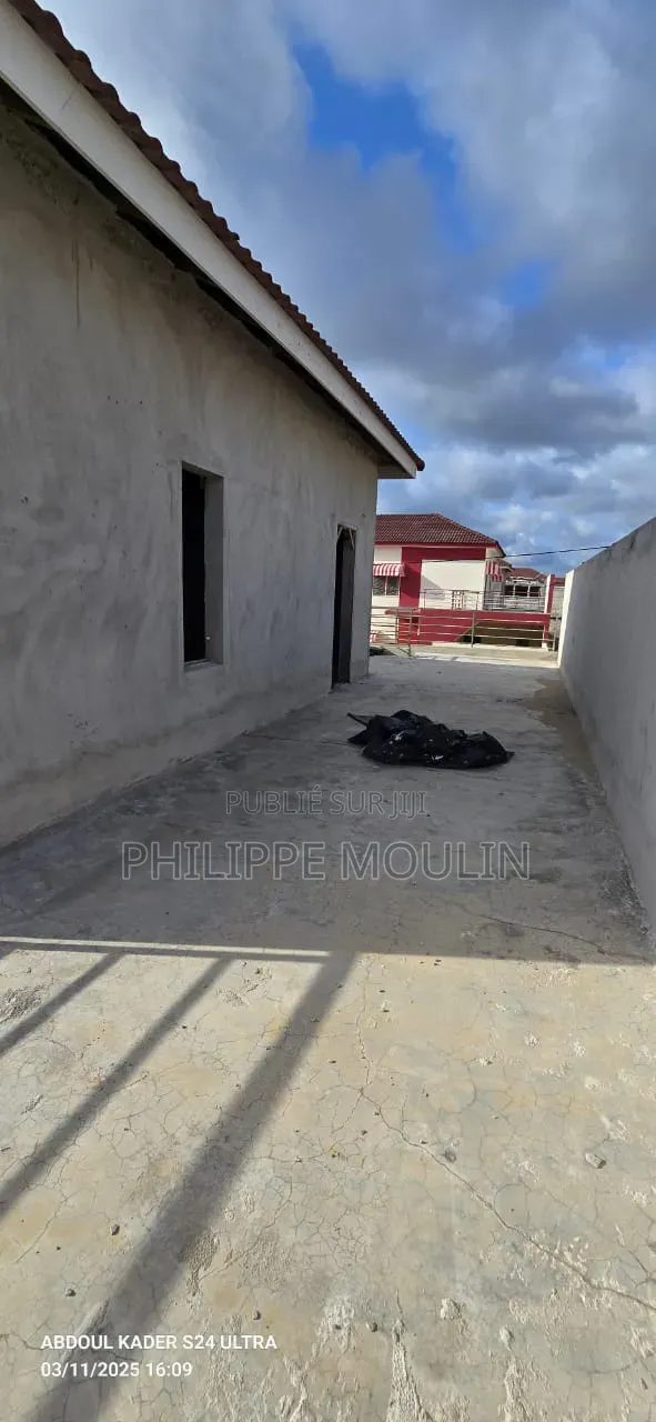 9chbre Villa dans Elite Immobilier, Grand-Bassam à Vendre