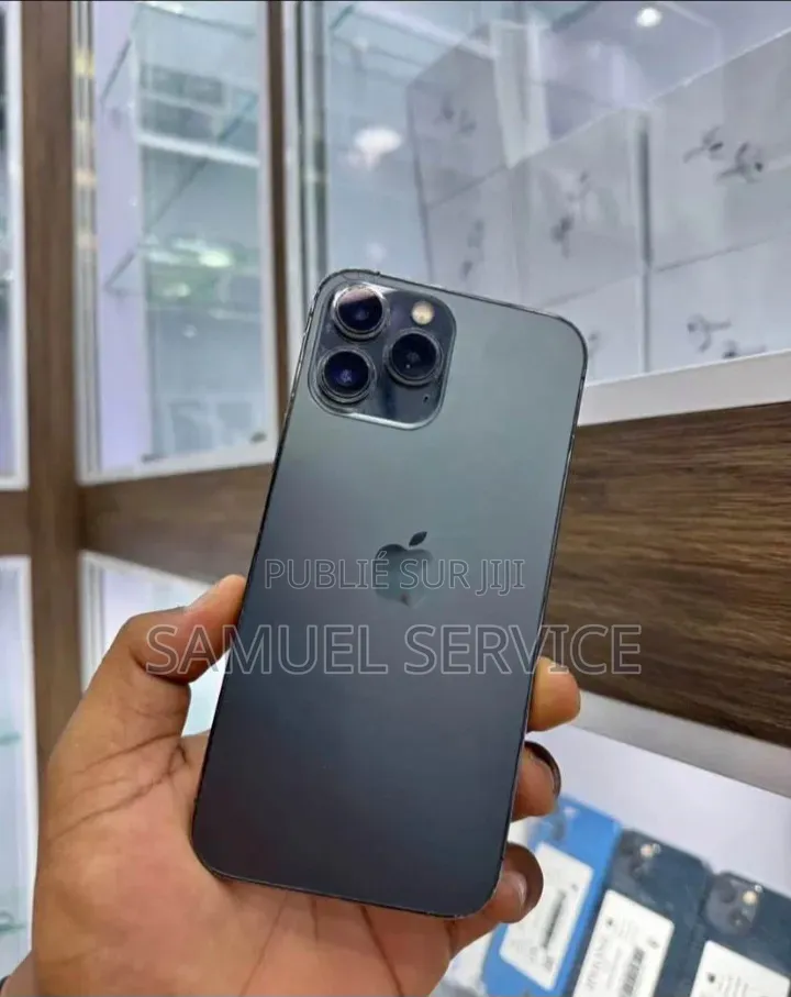 Apple iPhone 12 Pro 128 GB Noir