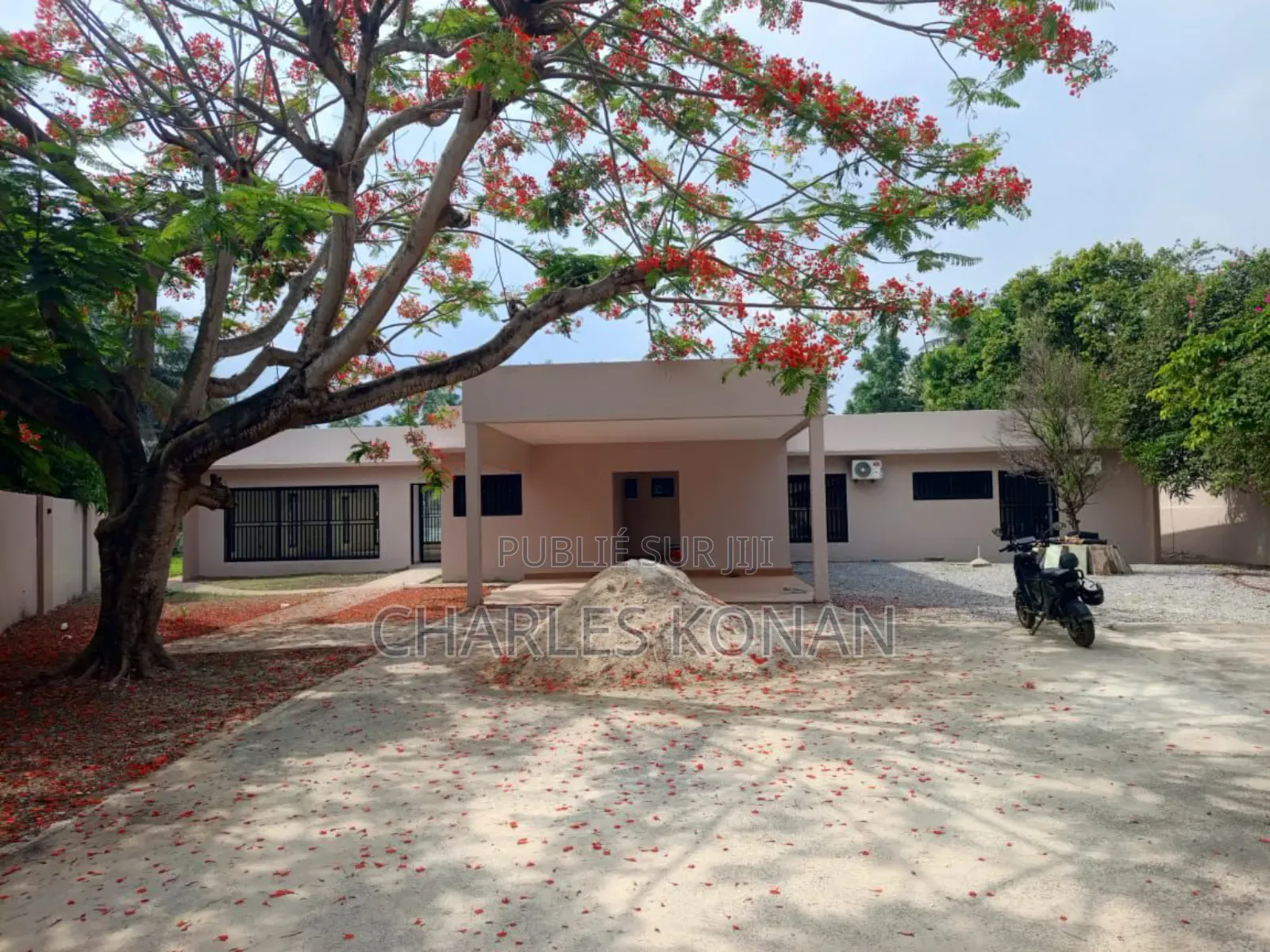 6chbre Villa dans Port-Bouët à Vendre