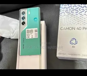 Nouveau Tecno Camon 40 256 GB Autre