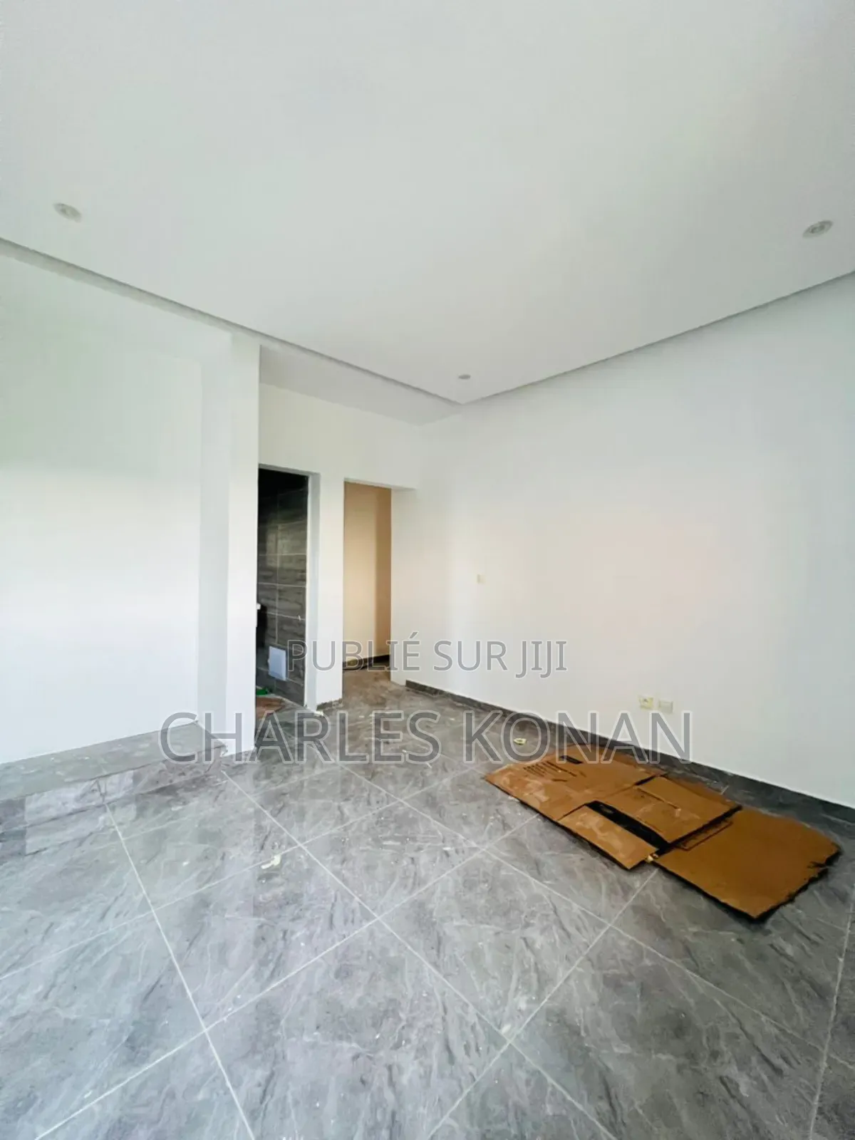 4chbre Duplex dans Bingerville à Vendre