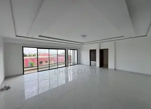4chbre Appartement dans Haut Standing, Cocody à Vendre