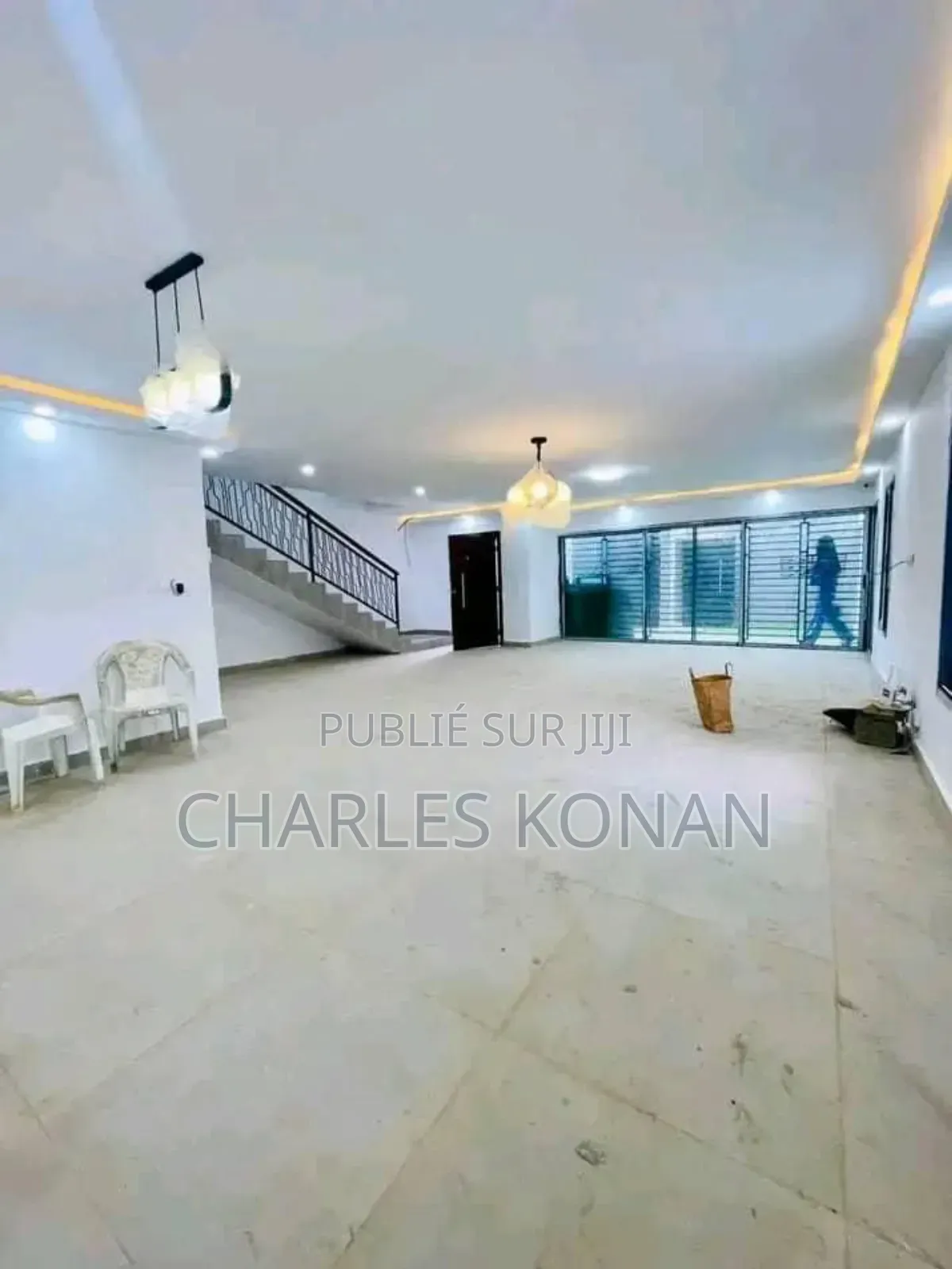 5chbre Duplex dans Bingerville à Vendre