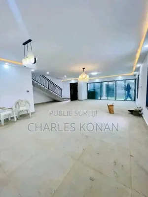 5chbre Duplex dans Bingerville à Vendre