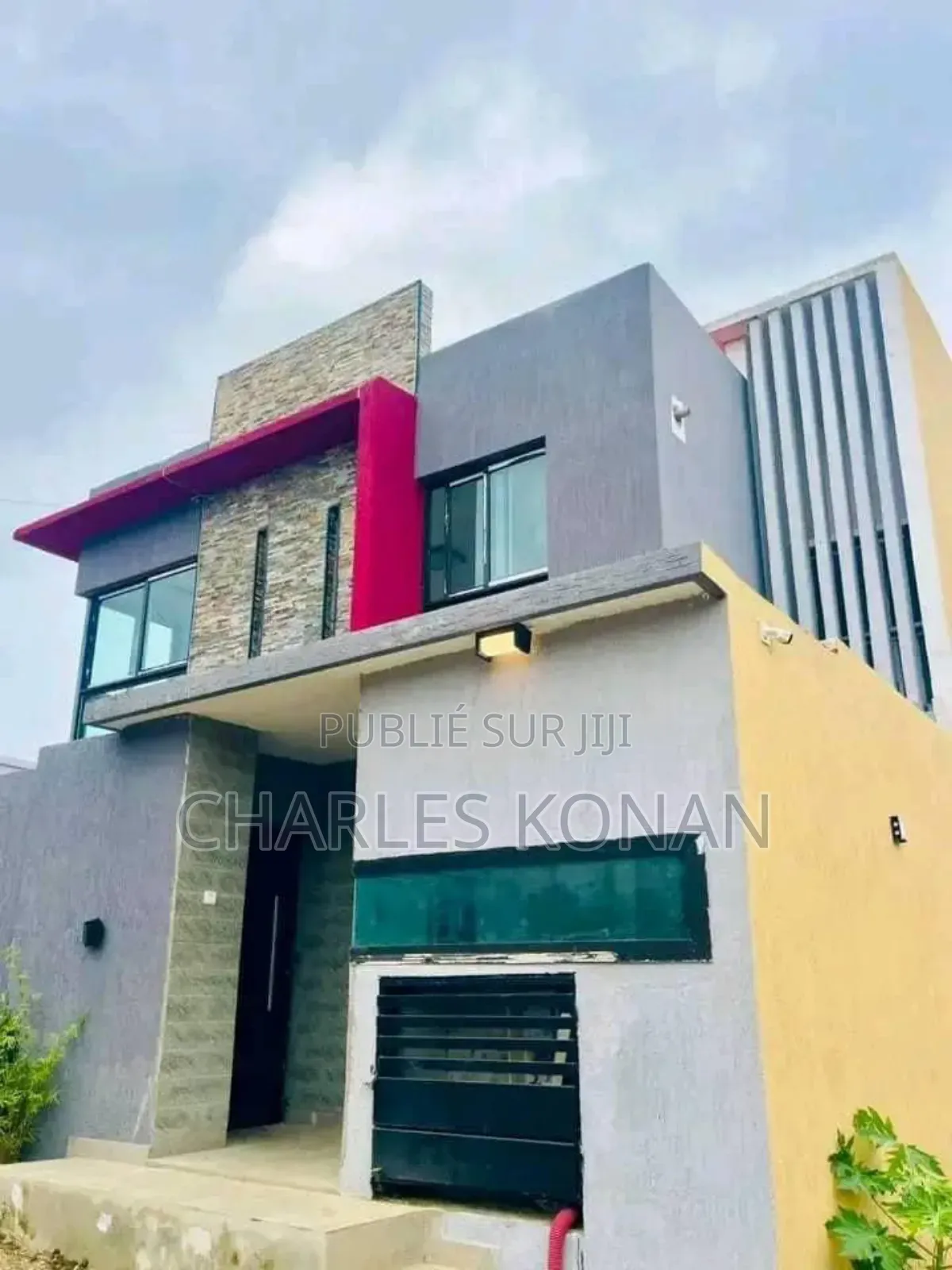 5chbre Duplex dans Bingerville à Vendre