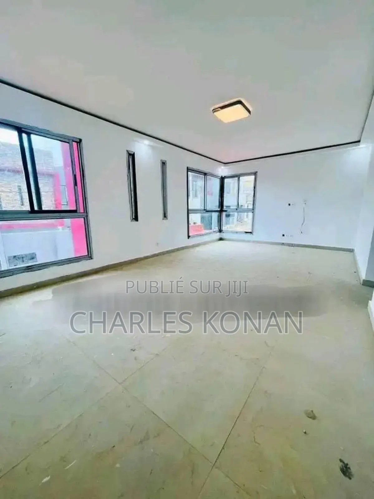 5chbre Duplex dans Bingerville à Vendre