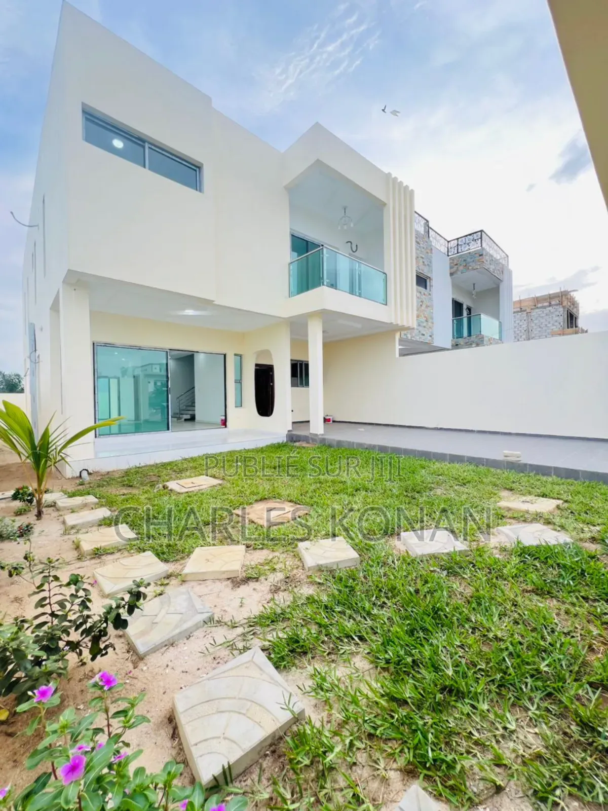 4chbre Duplex dans Bingerville à Vendre