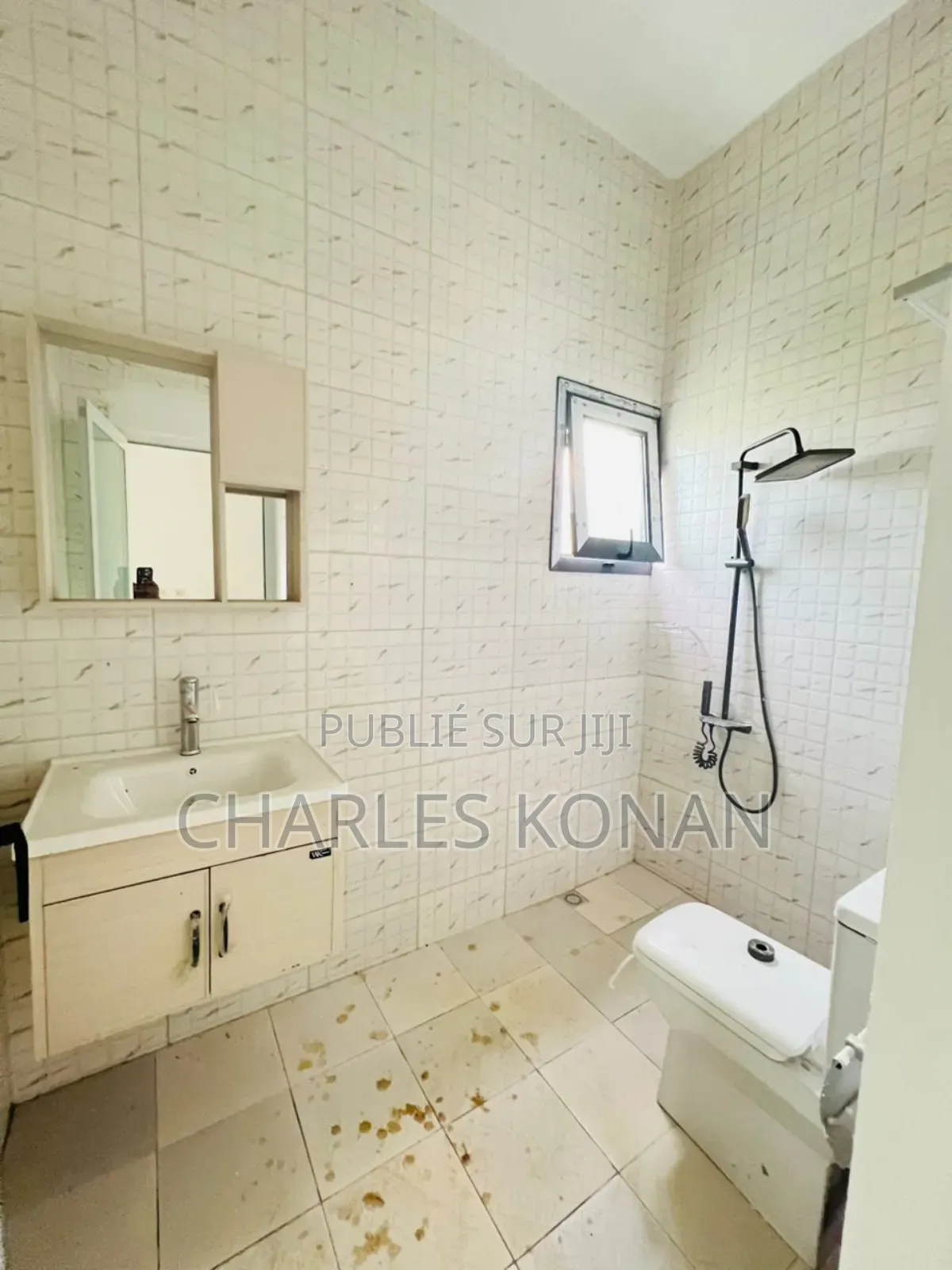 4chbre Duplex dans Bingerville à Vendre
