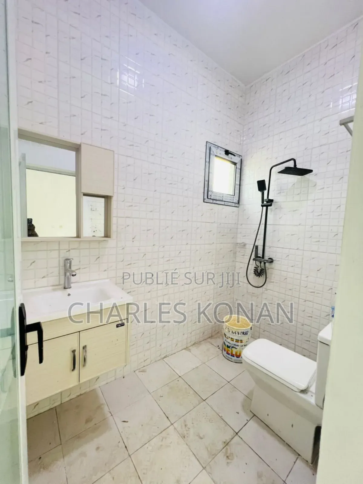 4chbre Duplex dans Bingerville à Vendre