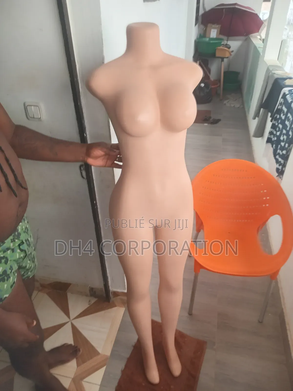 Mannequin Originale a Disposition