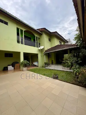 4chbre Duplex dans Cocody à Vendre