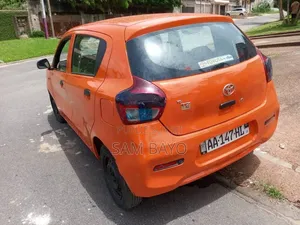 Toyota Vitz 2020 Orange