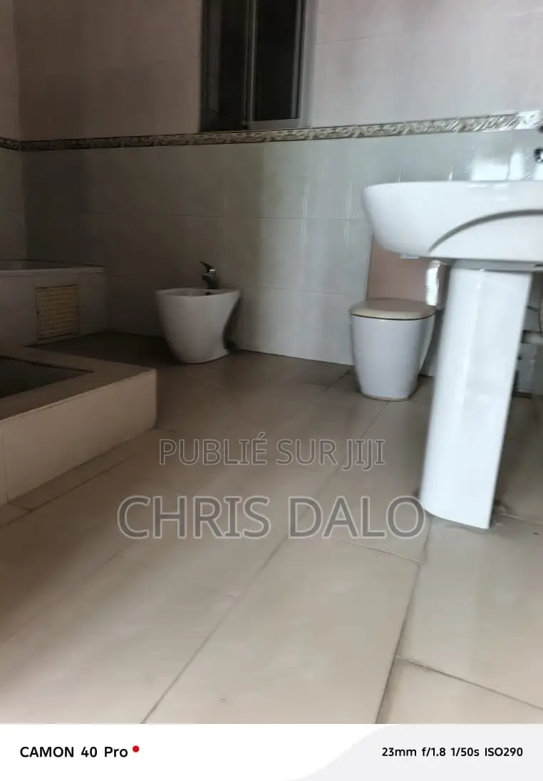 5chbre Duplex dans Duplex, Cocody à Vendre
