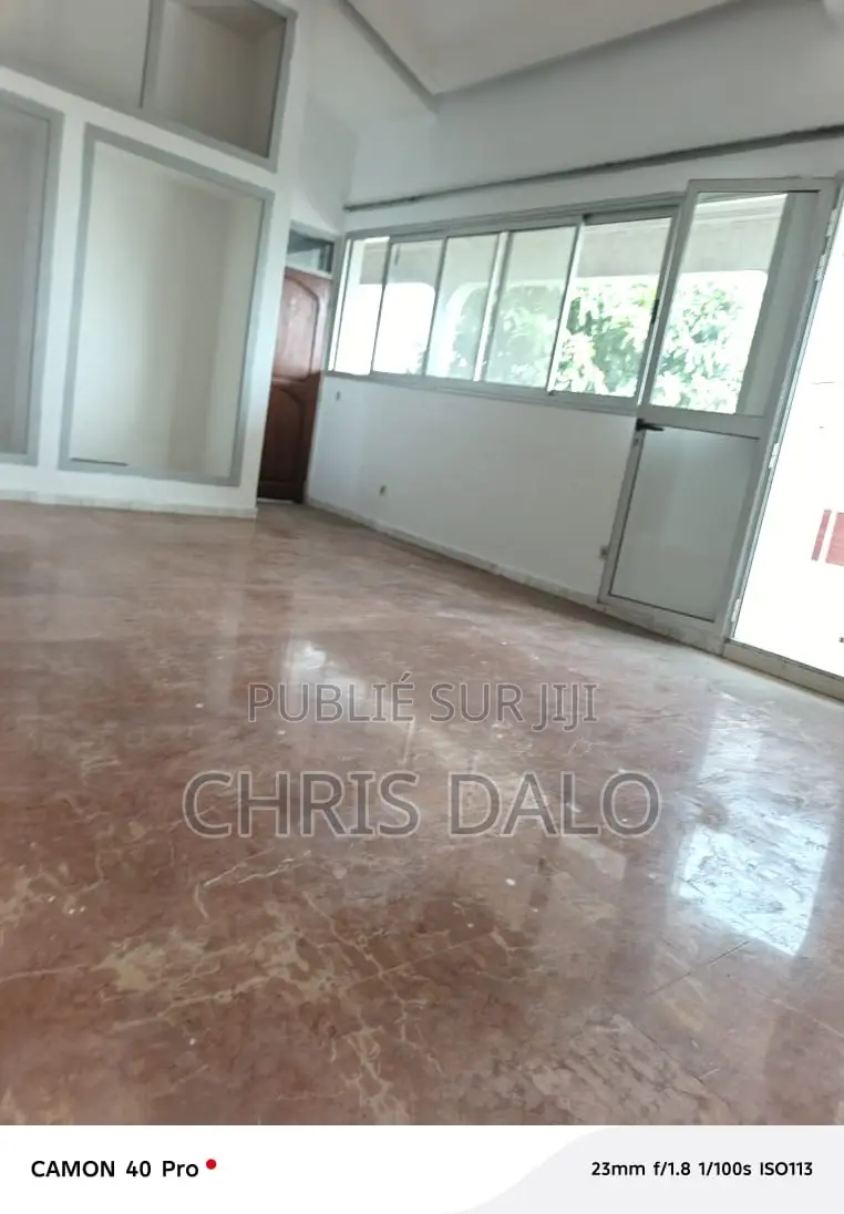 5chbre Duplex dans Duplex, Cocody à Vendre