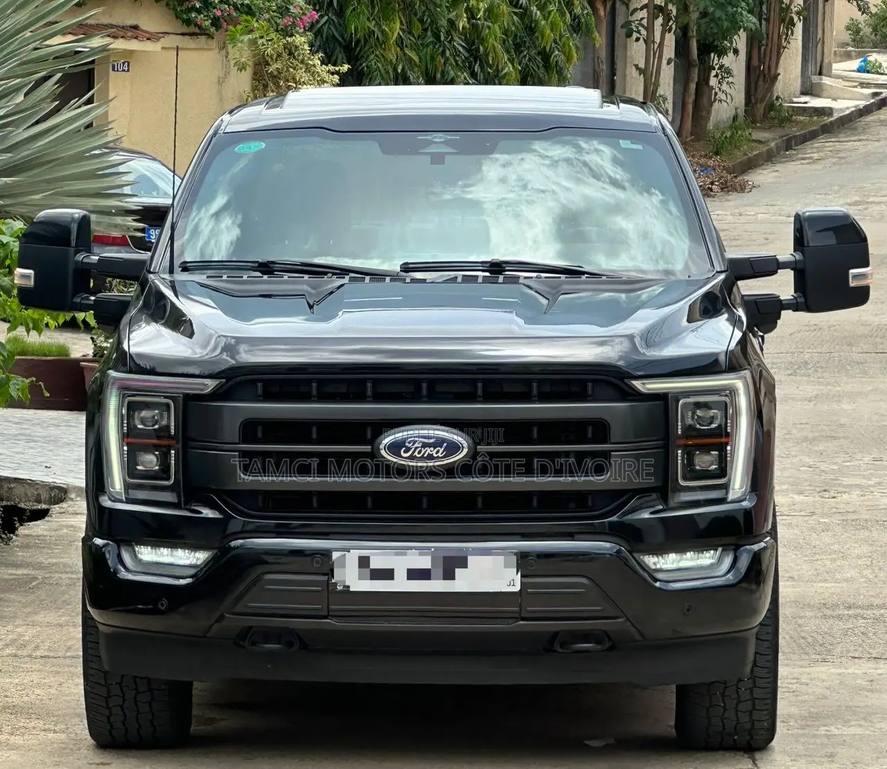 Ford F-150 LARIAT 2023 Noir