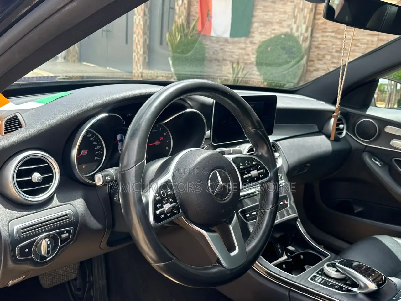 Mercedes-Benz C300 2020 Noir
